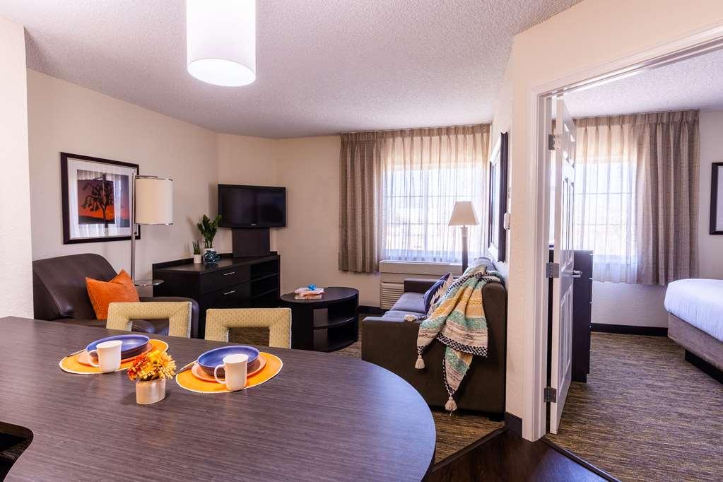 Sonesta Simply Suites Irvine East Foothill Lake Forest Habitación foto